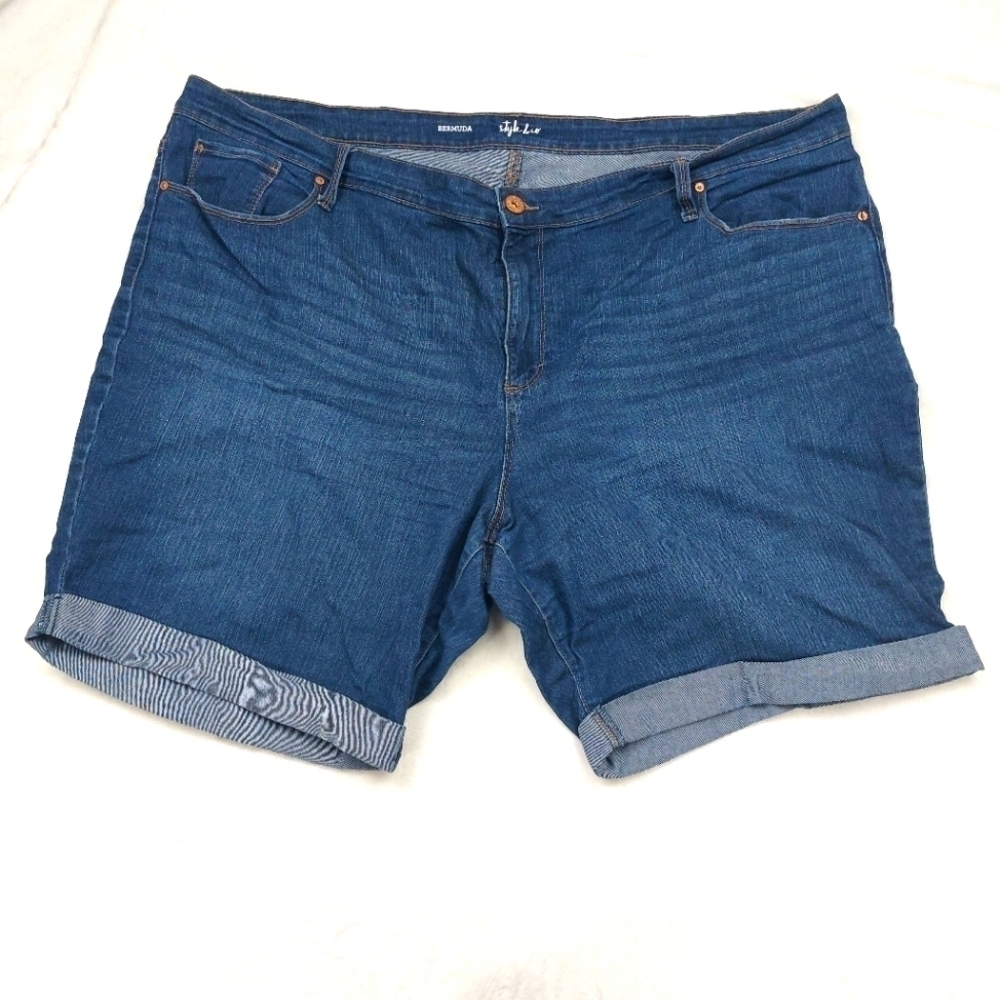 STYLE & CO WOMEN'S DARK WASH DENIM BLUE JEAN CUFFED BERMUDA SHORTS SIZE 24W